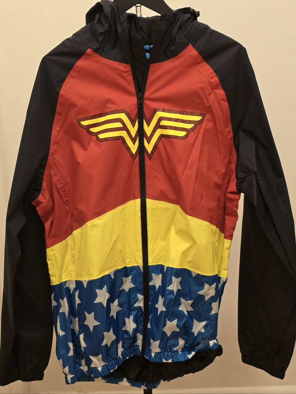 DC Comics Wonder Woman Windbreaker - Size XXL Justice League